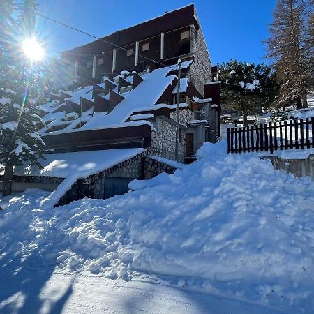 La Pigna Sbarazzina Apartment Rocca di Cambio Luaran gambar